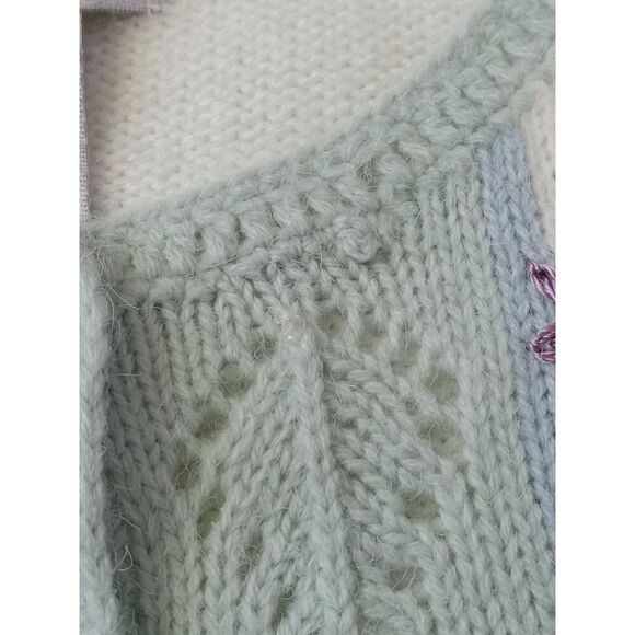 Koret Petites Vintage White and Pastel Embroidered Floral Cardigan Women's Large - Picture 7 of 12